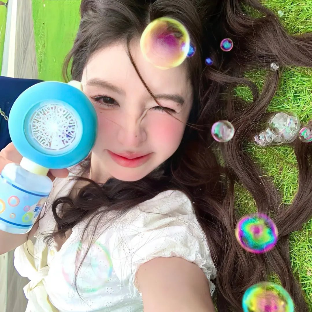 在凡妲的小房间里